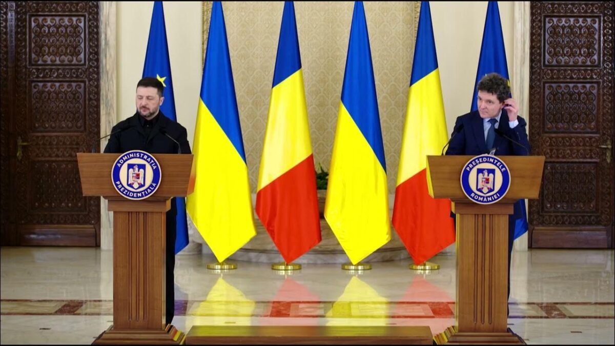 Nicușor Dan Anunță Prevederile Parteneriatului Strategic Semnat cu Volodimir Zelenski la București pentru Ucraina (VIDEO) Nicușor Dan Anunță Prevederile Parteneriatului Strategic Semnat cu Volodimir Zelenski la București pentru Ucraina (VIDEO)