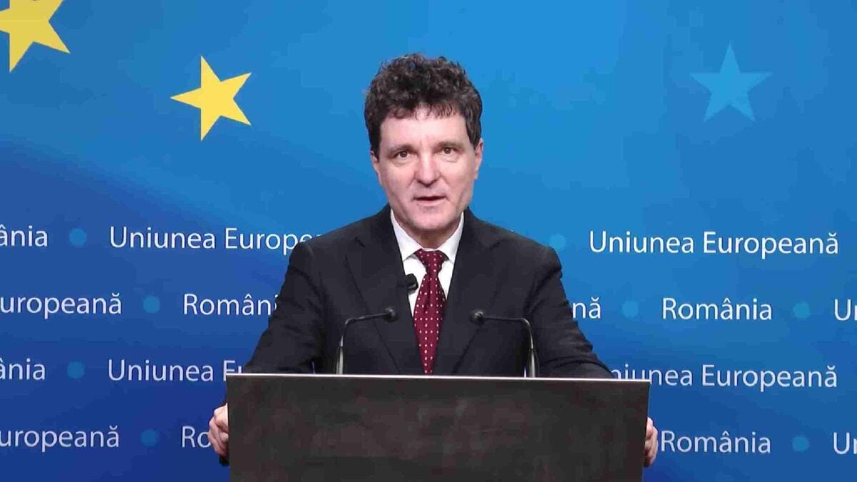 Nicusor Dan Dezvaluie Discutiile Cu Omv Petrom Dupa Cresterile Preturilor La Benzina Si Motorina | Idevice.ro Nicusor Dan Dezvaluie Discutiile Cu Omv Petrom Dupa Cresterile Preturilor La Benzina Si Motorina