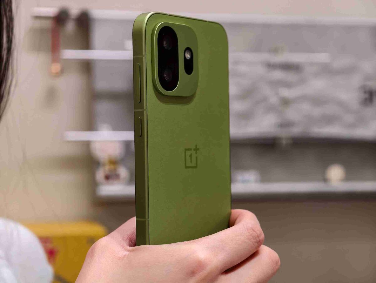 Oneplus 15t Design Oneplus 15t Design