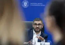 Ordonanță de Urgență Adoptată la Cereea Ministrului Muncii cu Măsuri privind Șomajul și Angajarea în România Ordonanță De Urgență Adoptată La Cereea Ministrului Muncii Cu Măsuri Privind Șomajul și Angajarea în România