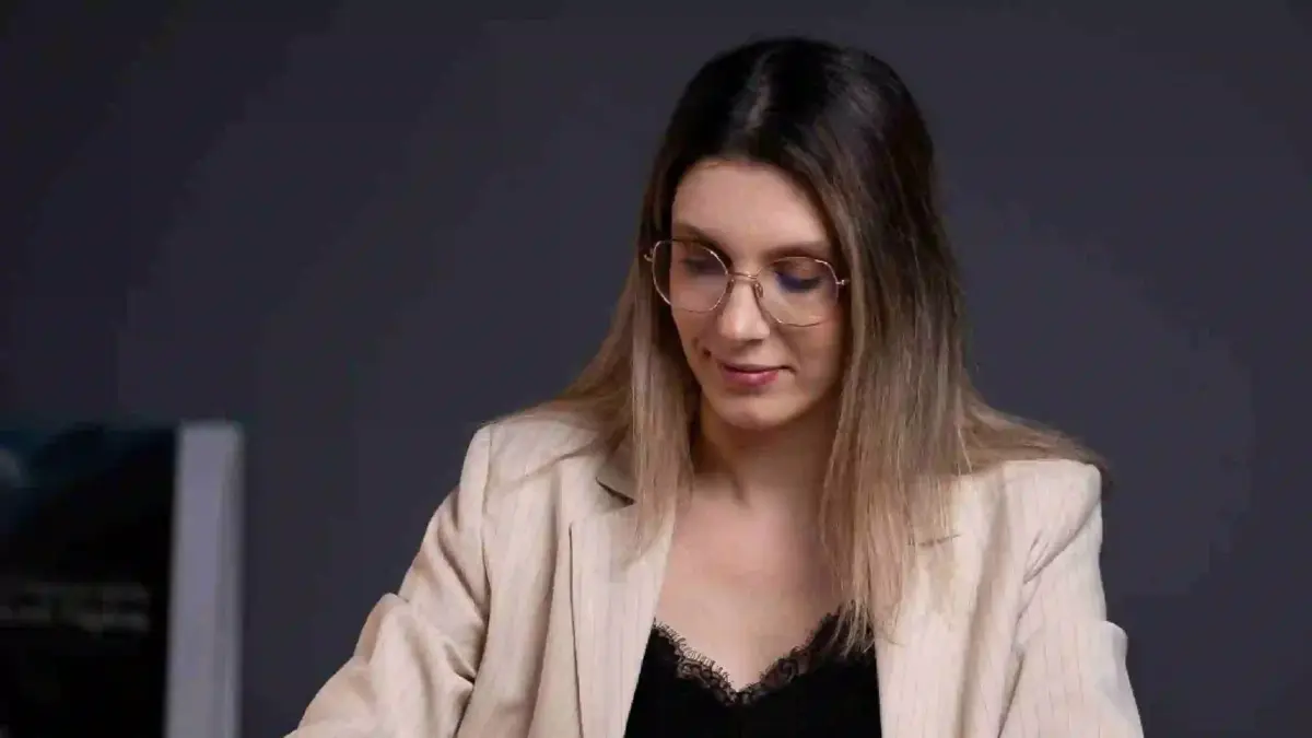 Ordonanța De Urgență a Ministrului Mediului Cu Măsuri Vizând Fondul Forestier Național Ordonanța De Urgență a Ministrului Mediului Cu Măsuri Vizând Fondul Forestier Național