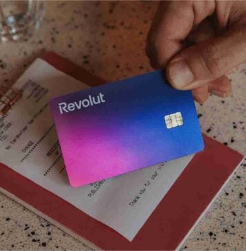 Revolut Anunță Profit Record în 2025, ce se Întâmplă cu Clienții din România