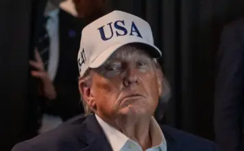 Donald Trump Ține Lumea în Șah, Anulând Negocierile cu Iranul