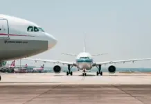 Europa Riscă să Anuleze Zborurile Comerciale din Cauza Războiului din Iran, Avertismentul AIE Europa Riscă să Anuleze Zborurile Comerciale din Cauza Războiului din Iran, Avertismentul AIE