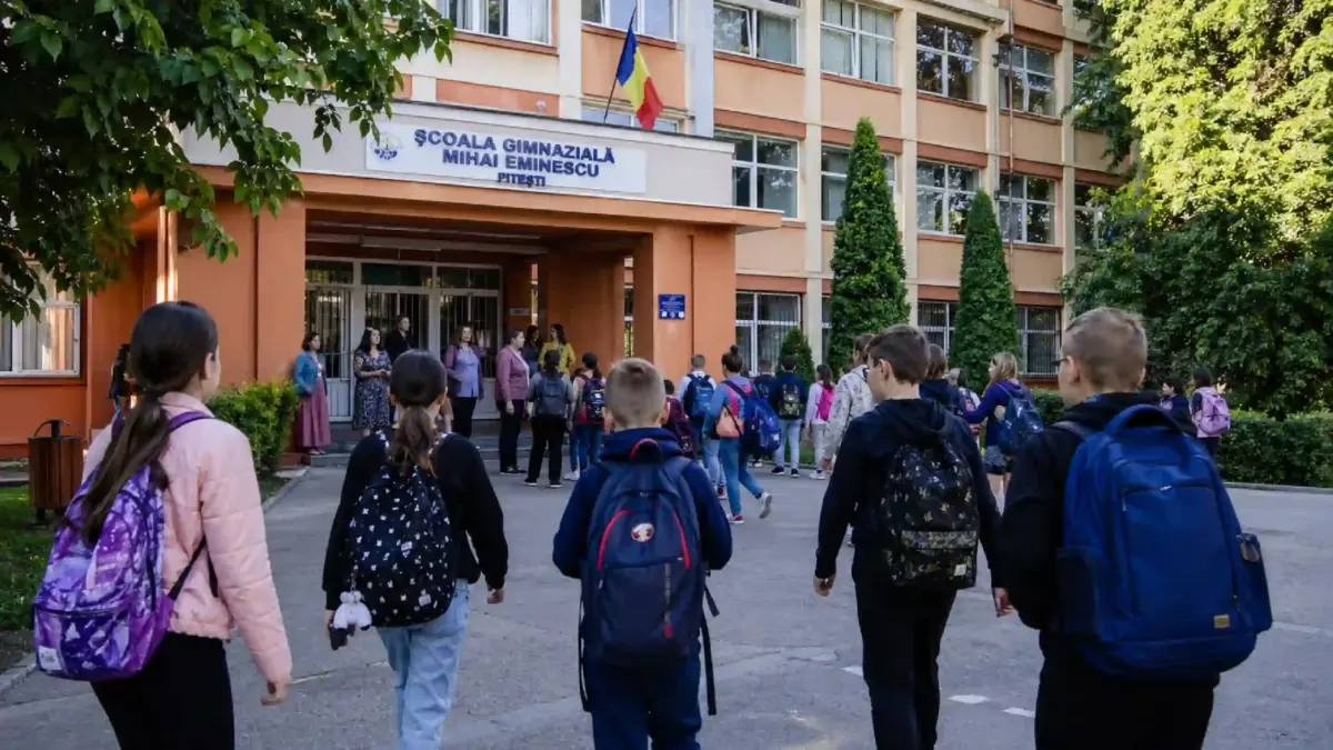 GREVA in Invatamant Pregatita de Sindicate, Guvernul Bolojan sub Presiune Inainte de Motiunea de Cenzura GREVA in Invatamant Pregatita de Sindicate, Guvernul Bolojan sub Presiune Inainte de Motiunea de Cenzura