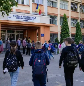 GREVA in Invatamant Pregatita de Sindicate, Guvernul Bolojan sub Presiune Inainte de Motiunea de Cenzura