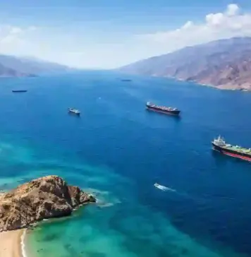 IRAN Anunță Condiția Principală pentru Redeschiderea Strâmtorii Hormuz