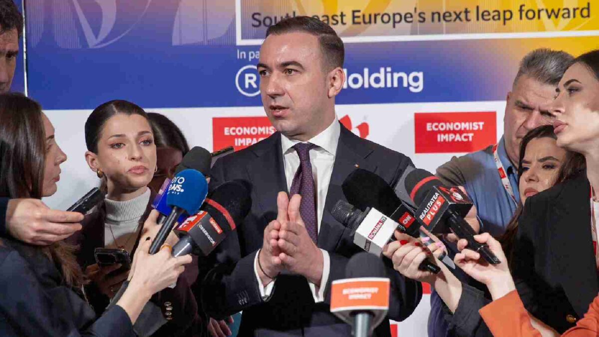 Ministrul Energiei Explică Situația României în Plină Criză a Combustibililor, Cum Stăm cu Stocurile Ministrul Energiei Explică Situația României în Plină Criză a Combustibililor, Cum Stăm cu Stocurile