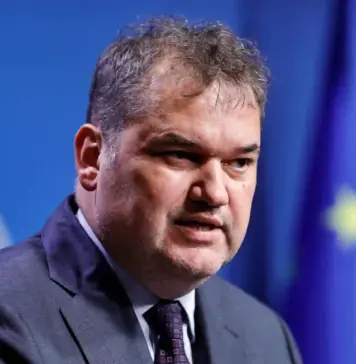 Ministrul Sanatatii, Cseke Attila