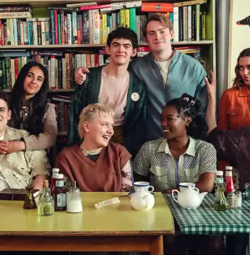 Netflix Anunță Heartstopper Forever și Incită Fanii din Întreaga Lume