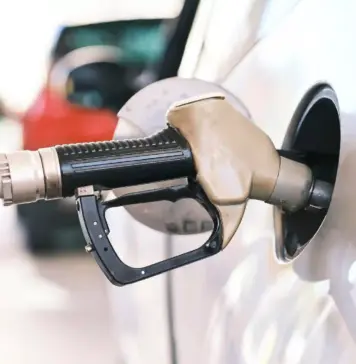 Prețurile Benzinei și Motorinei Nu vor Reveni la Valorile Dinaintea Războiului din Iran foarte Curând