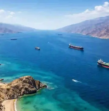 Război în Iran Strâmtoarea Ormuz Pustie din Nou după Atacurile Asupra Navelor în Tranzit