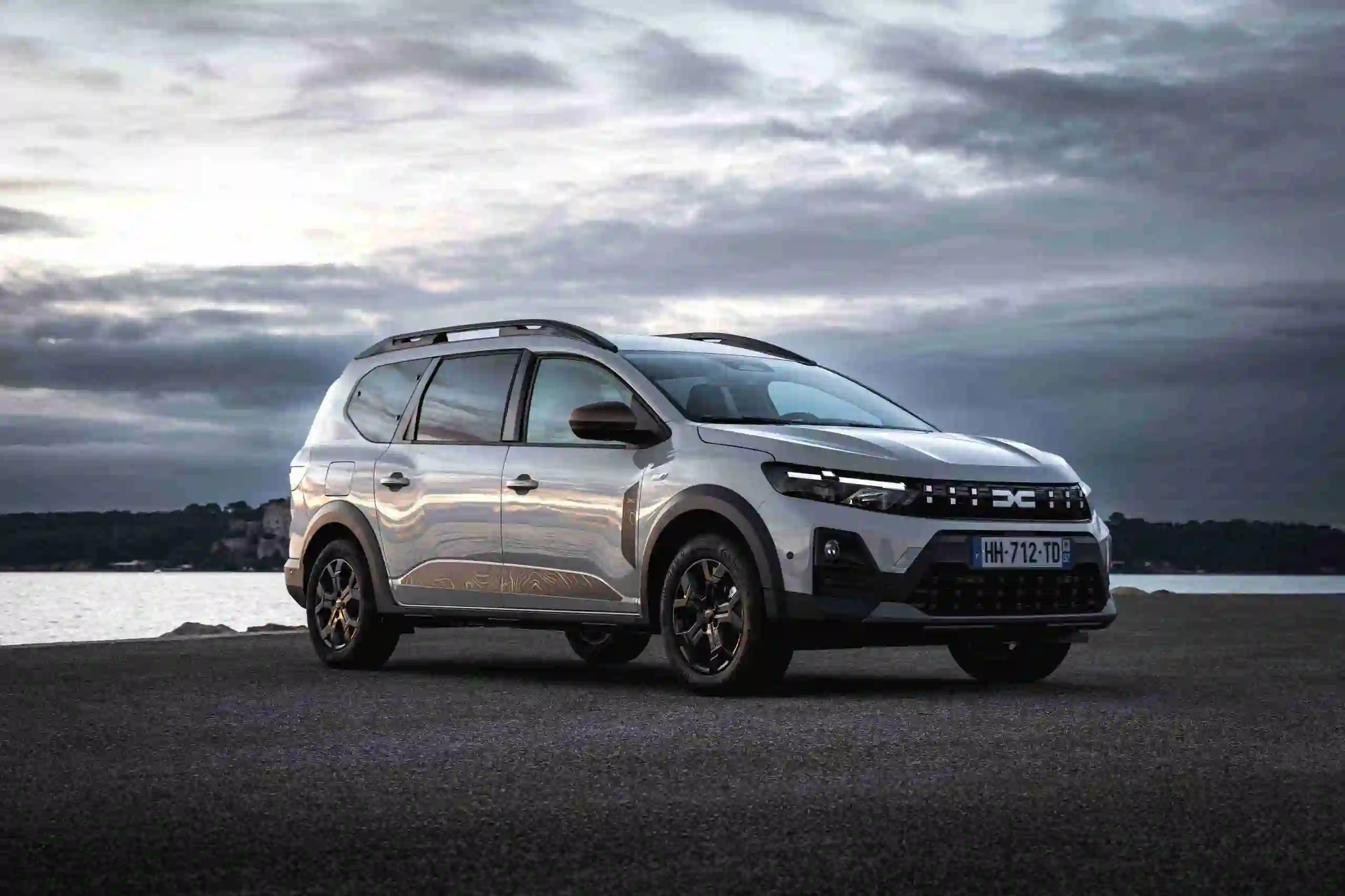 DACIA Jogger 2026 GPL | iDevice.ro DACIA Jogger 2026 GPL