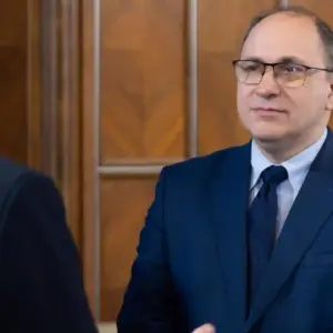 Decizia Luată de Ministrul Educației cu Normele Metodologice Vizând Școlile din Toată România