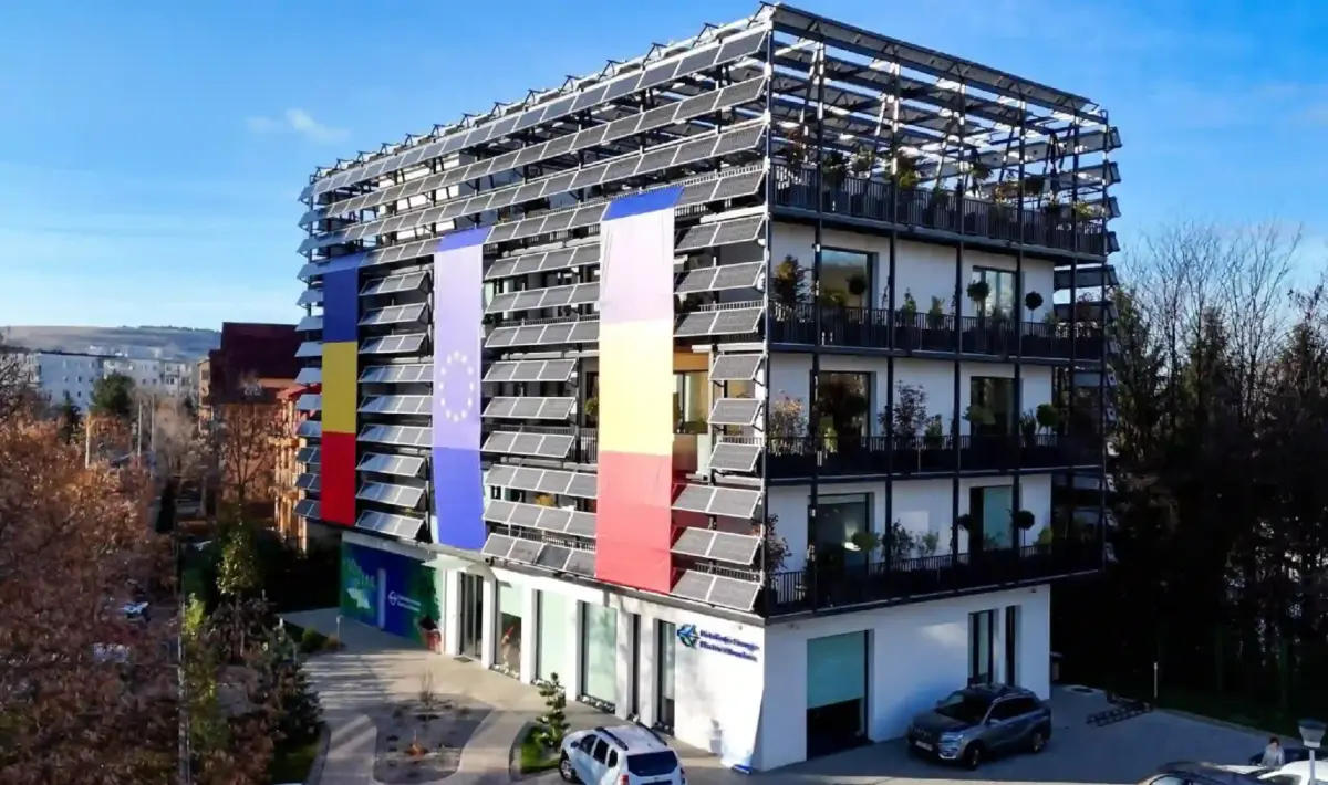 ELECTRICA Anunță un Proiect Național de Anvergură pentru peste 4 Milioane de Clienți ELECTRICA Anunță un Proiect Național de Anvergură pentru peste 4 Milioane de Clienți
