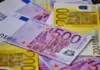 EURO Atinge Depășește un Nou Prag Istoric după ce Moțiunea de Cenzură a Trecut și Guvernul Bolojan a Căzut