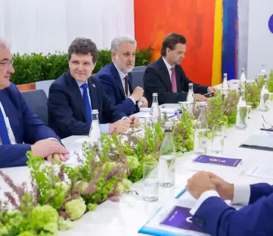 Informările de ULTIMĂ ORĂ ale lui Nicușor Dan de la Erevan Privind Securitatea Energetică a României (VIDEO)