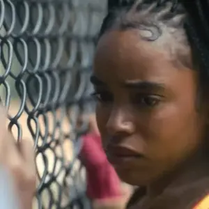 Netflix Anunță Sezonul 2 al Serialului Forever, ce Dezvăluie despre Povestea Noilor Episoade