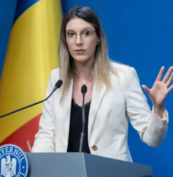 USR cere Maturitate în Criza Politică Generată de PSD și Asumarea Guvernării după Demiterea Guvernului Bolojan USR cere Maturitate în Criza Politică Generată de PSD și Asumarea Guvernării după Demiterea Guvernului Bolojan