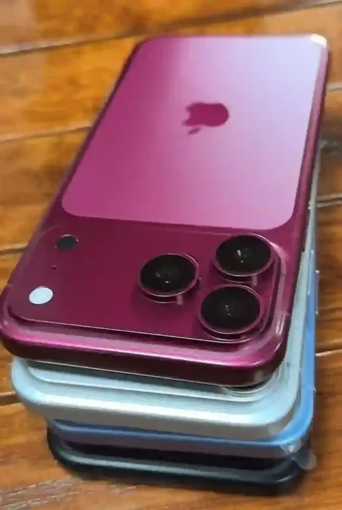 iPhone 18 Pro albastru negru argintiu wild cherry carcase iPhone 18 Pro albastru negru argintiu wild cherry carcase