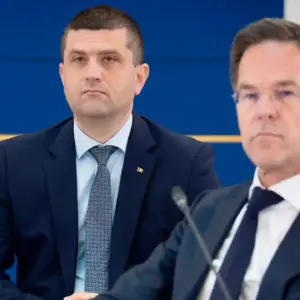 Ministrul Apărării Dezvăluie Vulnerabilitatea Armatei Române în Cazul Dronei Căzute la Galați, și Riscurile unor Incidente Similare daca NATO mai Întârzie să Ofere Sprijin