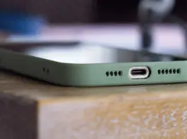Cat Scumpi iPhone 18 Pro Max Lansare