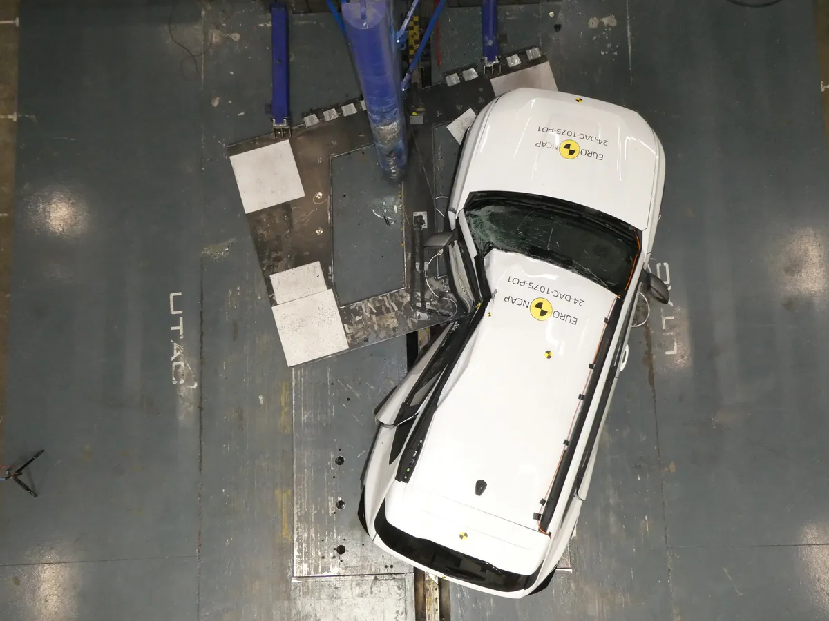 DACIA Duster 2026 teste euroncap superor | iDevice DACIA Duster 2026 teste euroncap superor