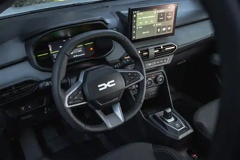 DACIA Jogger 2027 facelift volan | iDevice DACIA Jogger 2027 facelift volan