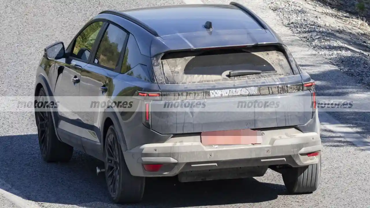 DACIA Striker 2026 4x4 strada spate | iDevice DACIA Striker 2026 4x4 strada spate