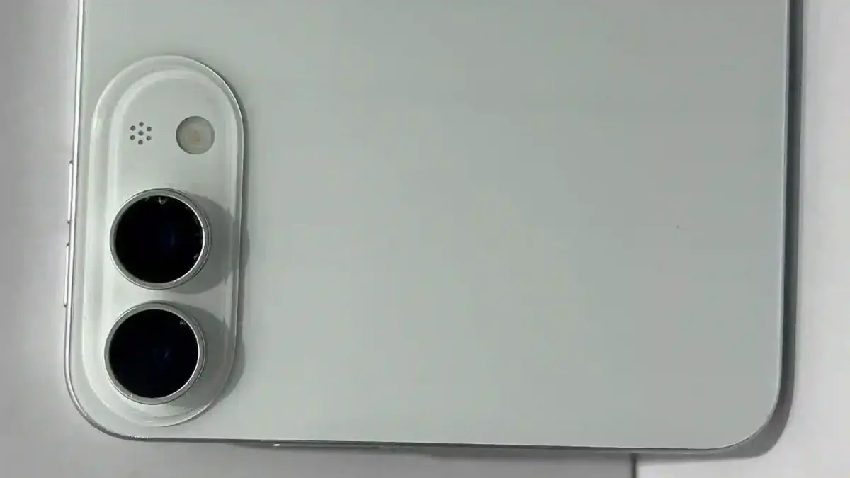 Imaginile iPhone FOLD Confirma Planurile Apple Pliabil