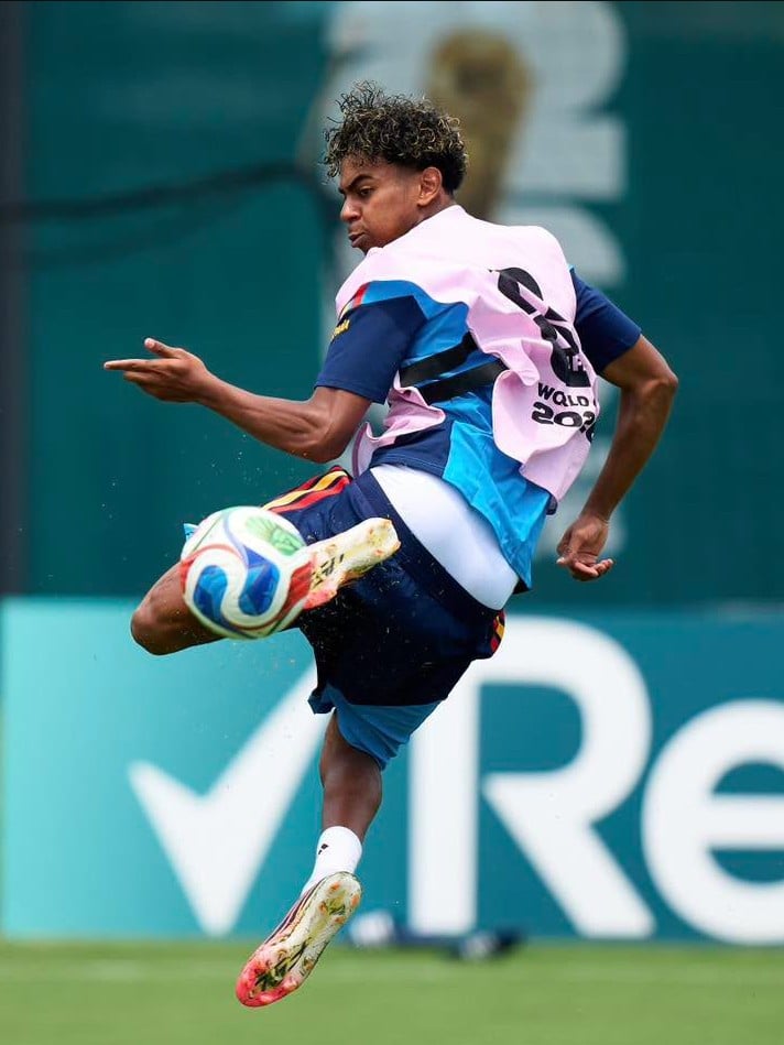 URUGUAY - SPANIA LIVE ANTENA 1 Meci Lamine Yamal Cupa Mondială FIFA 2026 minge URUGUAY - SPANIA LIVE ANTENA 1 Meci Lamine Yamal Cupa Mondială FIFA 2026 minge