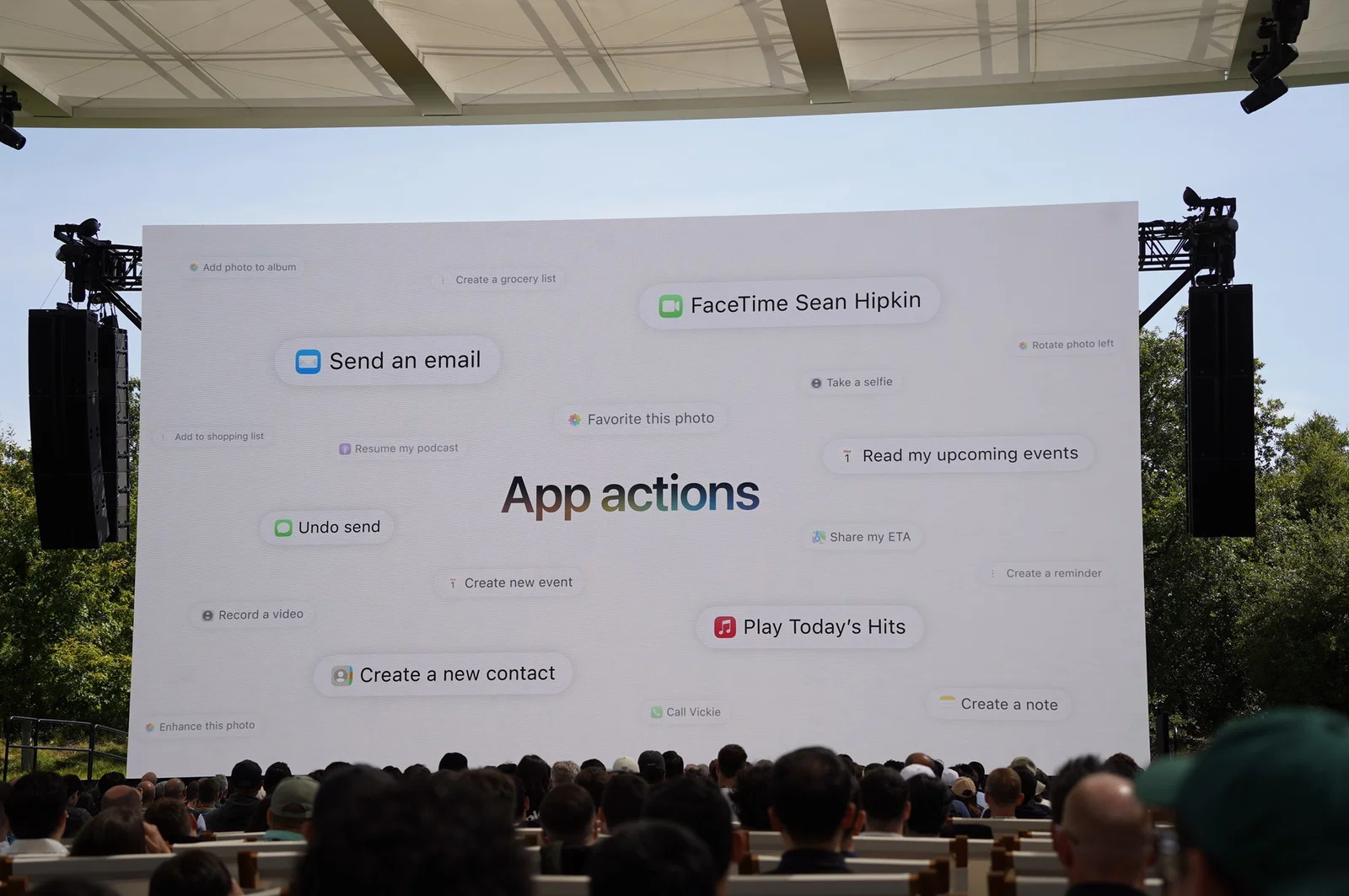 iOS 27 Apple Intelligence actiuni aplicatii | iDevice.ro