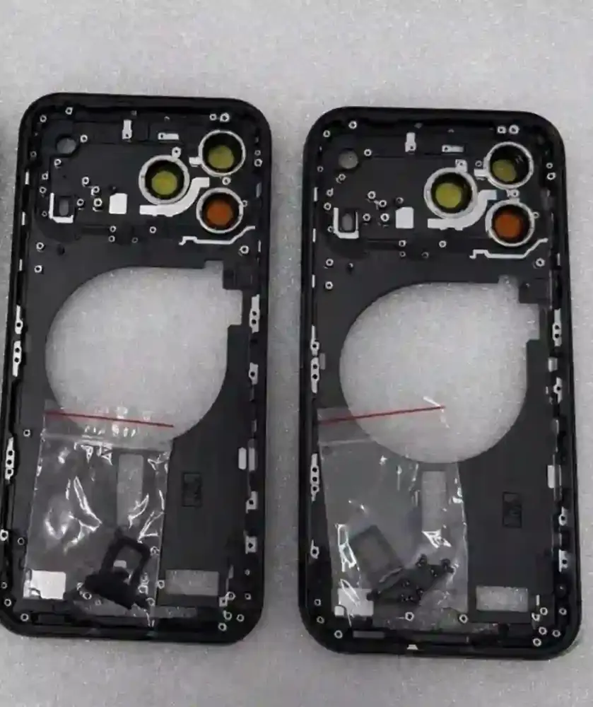 iPhone 18 pro imagine carcasa neagra | iDevice.ro iPhone 18 pro imagine carcasa neagra