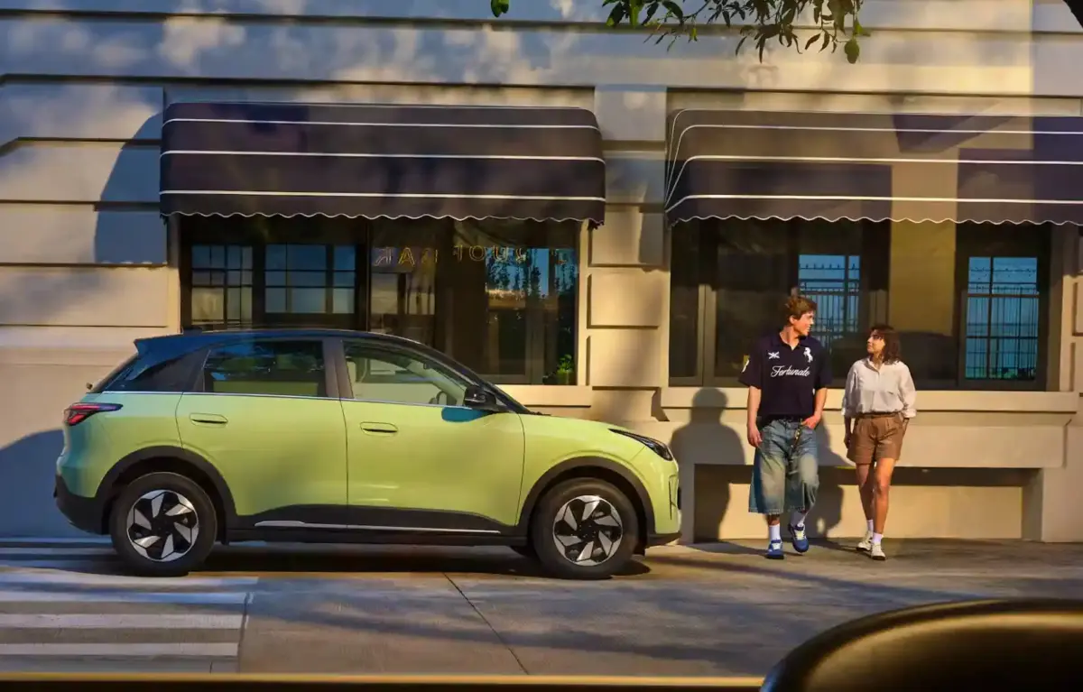 Geely E2 public | iDevice.ro Geely E2 public