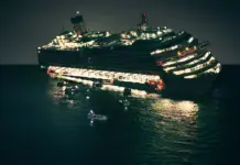 Netflix Anunta Documentarul despre Scufundarea Costa Concordia Netflix Documentarul Scufundarea Costa Concordia