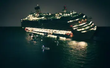 Netflix Anunta Documentarul despre Scufundarea Costa Concordia Netflix Documentarul Scufundarea Costa Concordia
