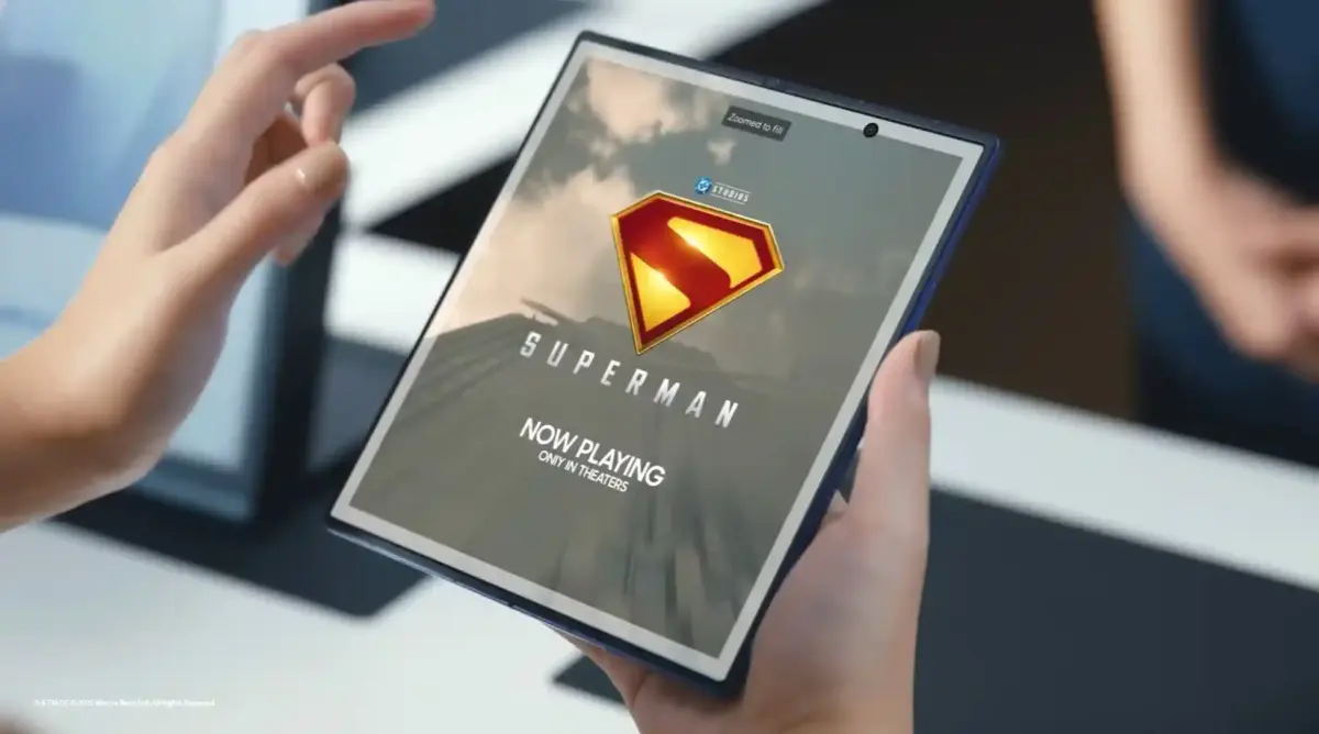 Samsung GALAXY Z Fold 8 Ultra superman | iDevice.ro Samsung GALAXY Z Fold 8 Ultra superman