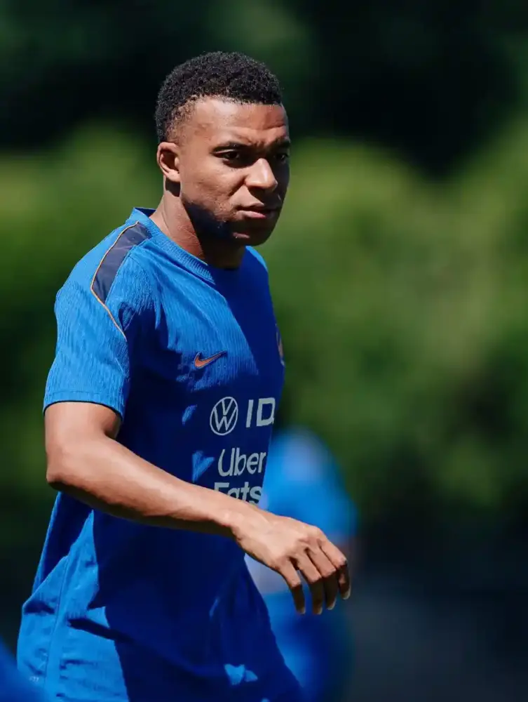 capitan FRANTA - SPANIA LIVE ANTENA 1 Kylian Mbappe Lamine Yamal Cupa Mondiala FIFA 2026 | iDevice.ro capitan FRANTA - SPANIA LIVE ANTENA 1 Kylian Mbappe Lamine Yamal Cupa Mondiala FIFA 2026