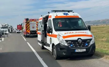 Ambulanta Atacata cu Topoare in Cluj, Reactia Ministrului Sanatatii Ambulanta Atacata cu Topoare in Cluj, Reactia Ministrului Sanatatii