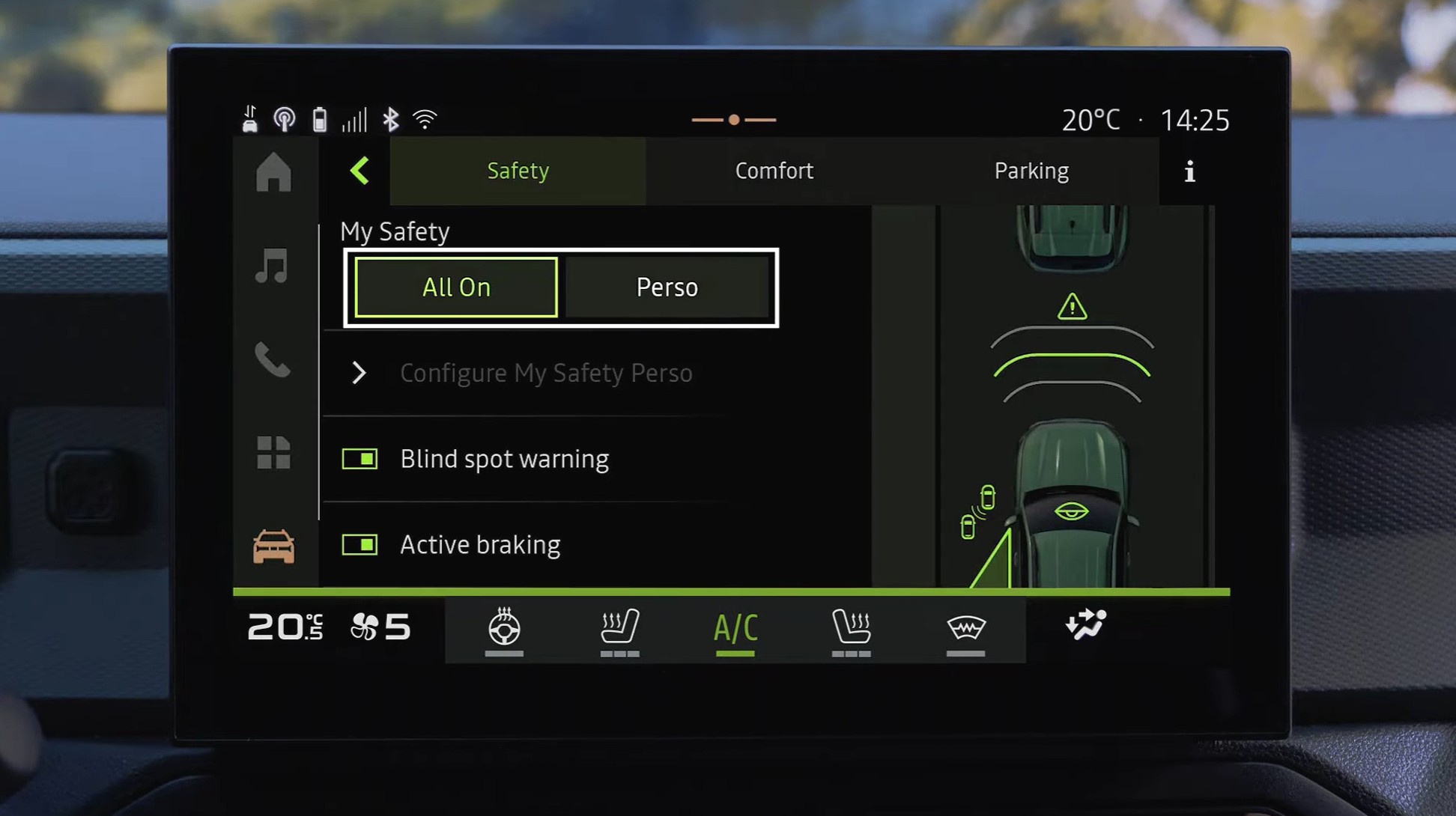 DACIA my Safety personalizare | iDevice.ro DACIA my Safety personalizare