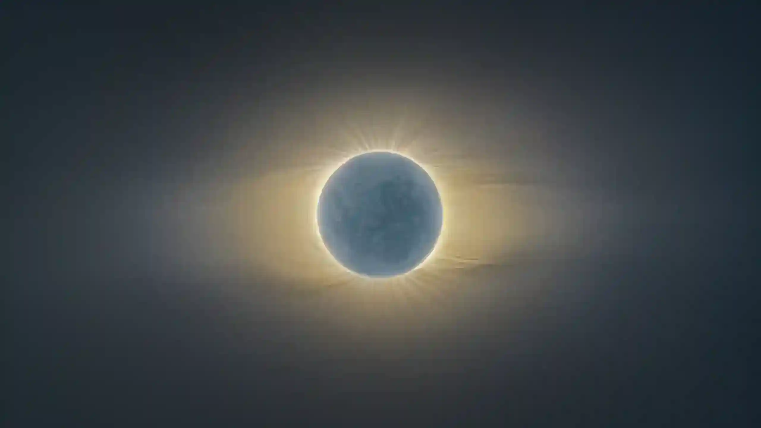 Eclipsa Solara din 12 August este o Oportunitate RARA pentru Omenire, conform ESA | iDevice.ro Eclipsa Solara din 12 August este o Oportunitate RARA pentru Omenire, conform ESA
