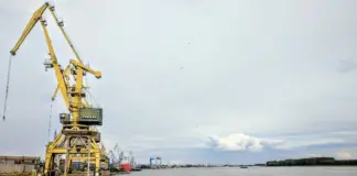 Situatia pe Dunare Ramane Critica. Ce se Intampla Acum la Cernavoda dupa Scufundarea Barjelor