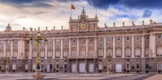 Spania se RAZBUNA Inaintea Noii Invazii din Ceuta si Ameninta sa Blocheze Schengen