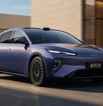 CEO-ul BYD anunță lansarea în 2027 a primelor mașini cu bateria imposibil de făcut de Volkswagen, BMW, Audi, Tesla sau Mercedes BYD baterie solidă
