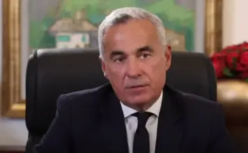 Călin Gorgescu REȚINUT de DIICOT după percheziția domiciliară a procurorilor (VIDEO) Boicotul Supermarketurilor Calin Georgescu Transmite Cerere IMPORTANTA 10 Februarie Deplange Retragerea Simonei Halep