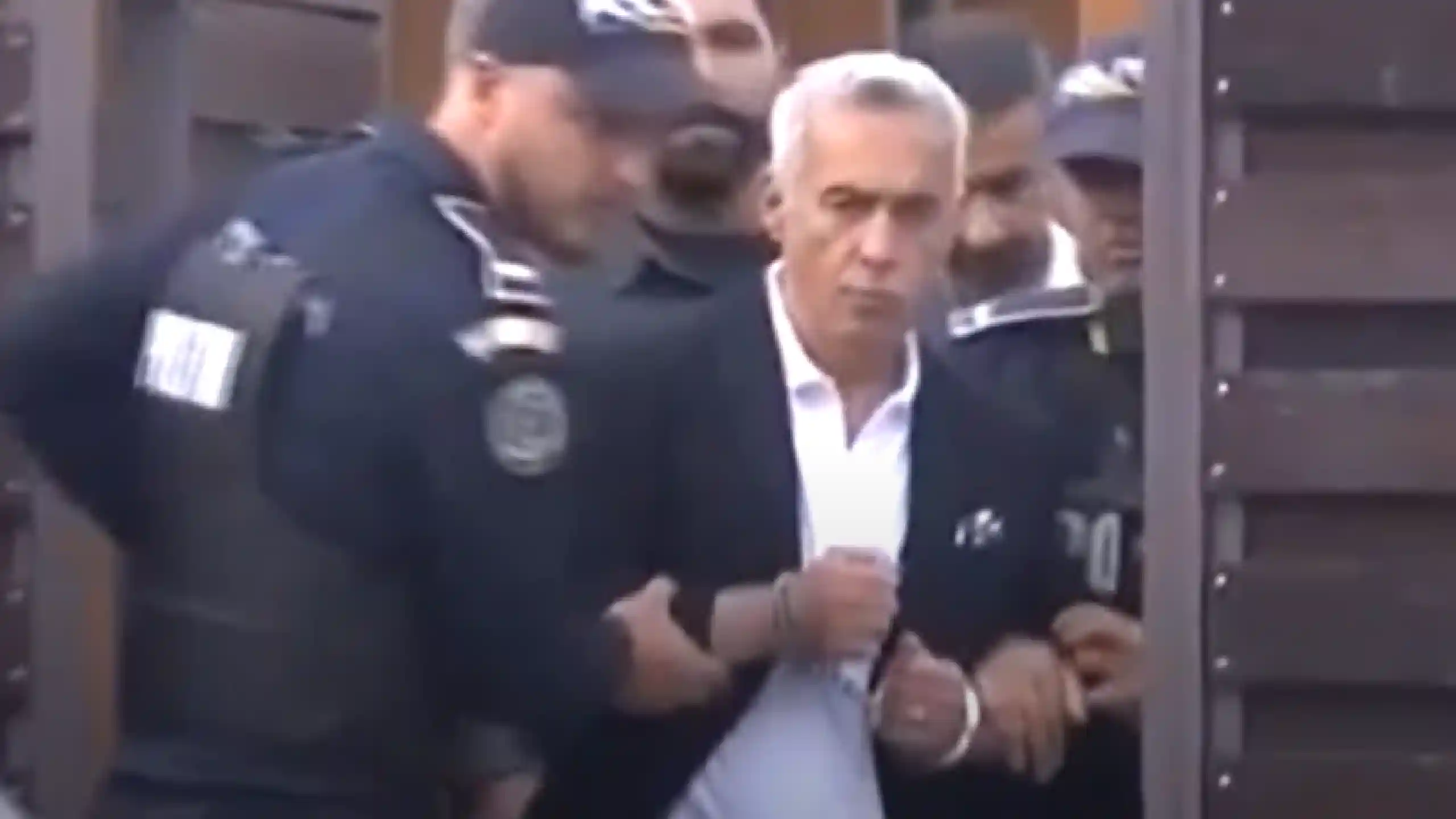 Călin Georgescu arestat Călin Georgescu arestat