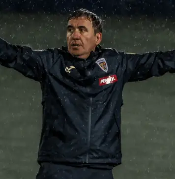 Gheorghe Hagi debutează în Nations League cu Suedia, echipa de start aleasă pentru România Gheorghe Hagi romania - suedia