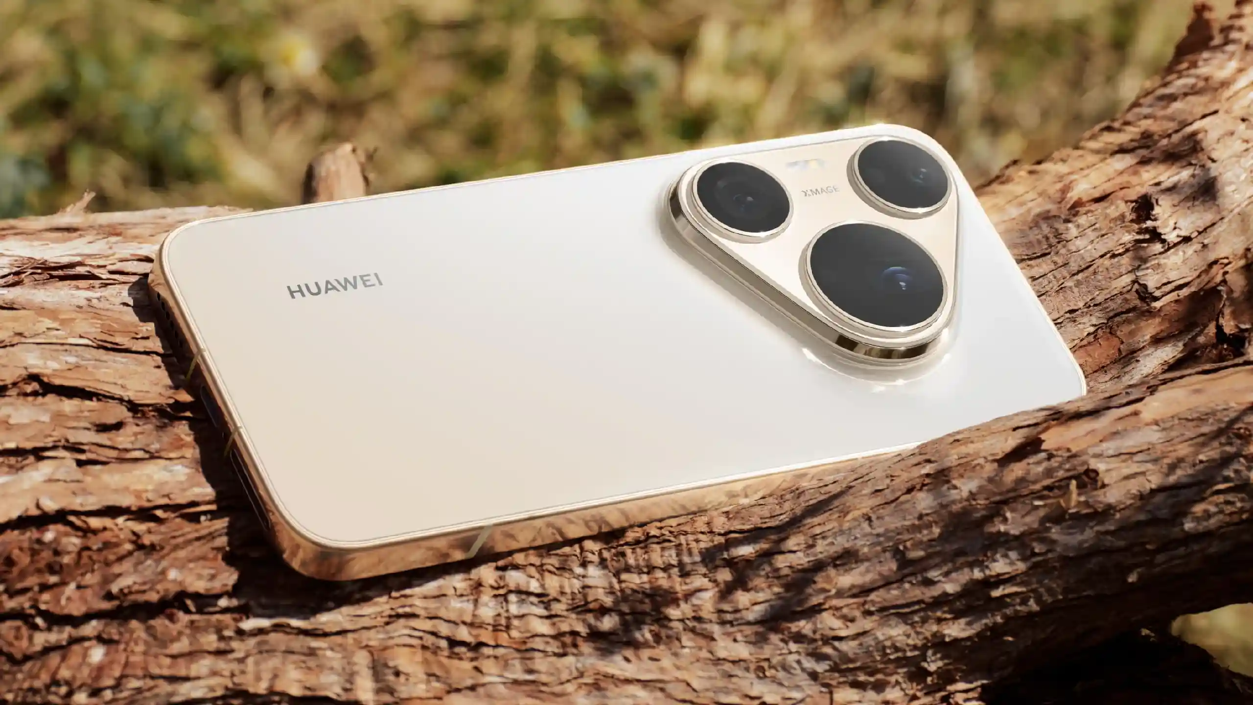 Huawei Pura 100 iPhone 18 Pro Huawei Pura 100 iPhone 18 Pro