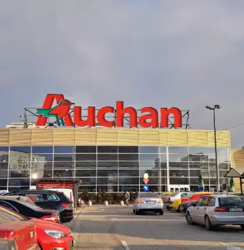 Auchan digitalizează cumpărăturile la coșul de marcat pentru magazinele din România auchan coș cumpărături