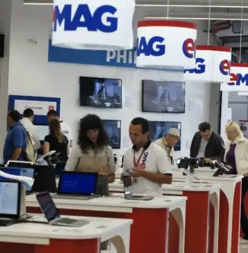 eMAG – Electronice în Revolutia Prețurilor cu reduceri mari la telefoane, televizoare, electrocasnice emag revolutia